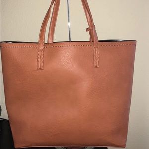 Vegan Leather Tote with Zippered Pouch